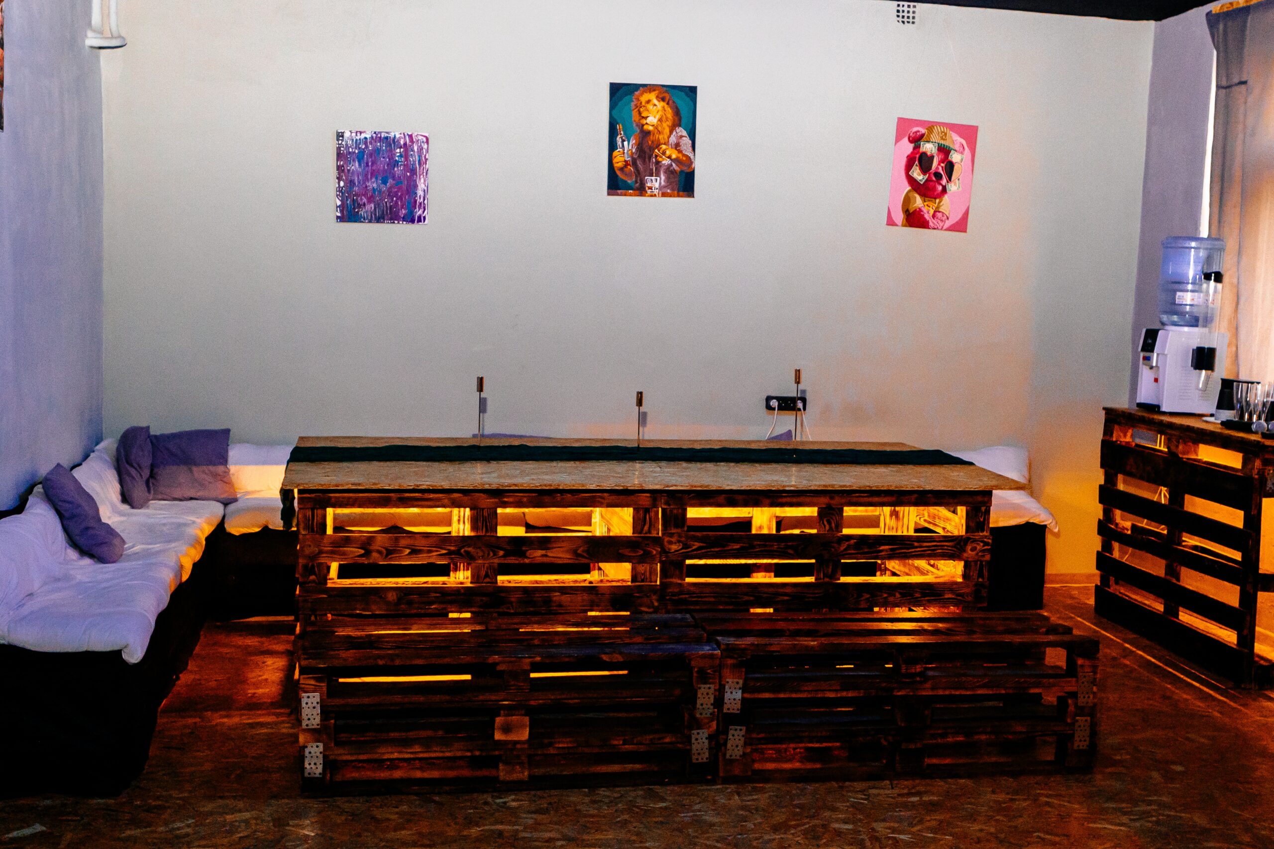 Лаунж и квест